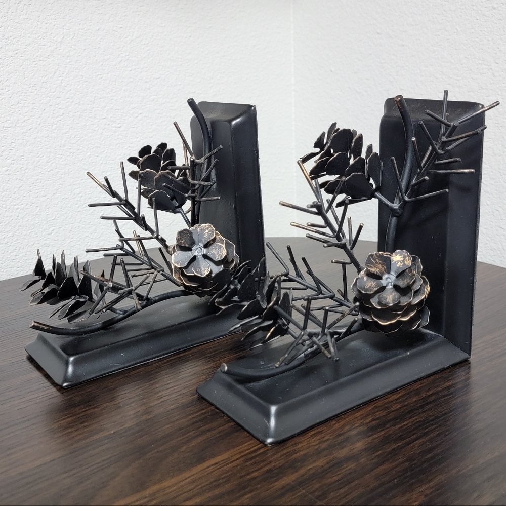 Black Pinecone Cabin Bookends Decor Pottery Barn Felt Bottom Heavy - Picture 3 of 5